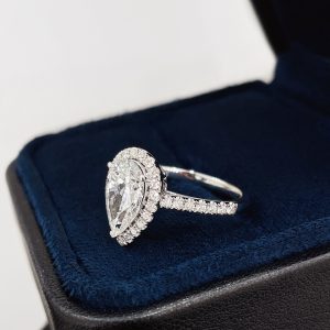 S925&Moissanite Water Droplet-shaped Straight Band Ring